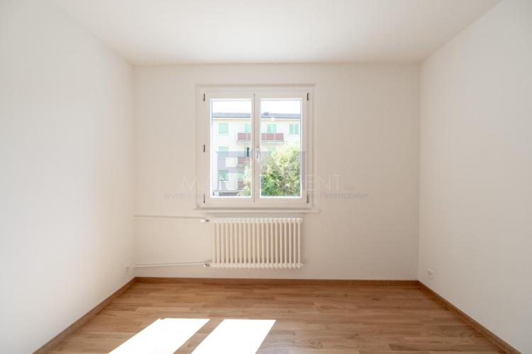 Avenue Petit-Senn – 3 pièces d'env. 44 m² au rez-de-chaussée 