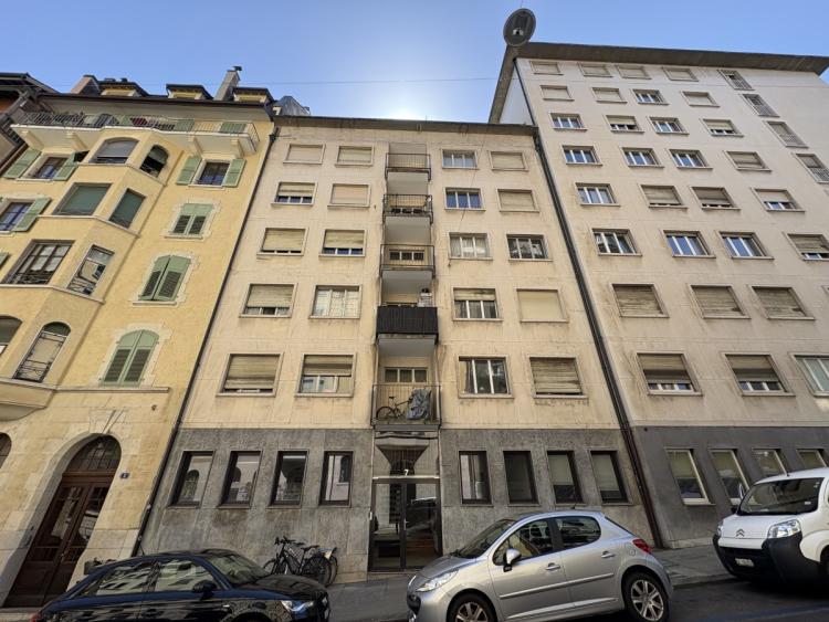 Bel appartement de 4 pièces au 4ème étage