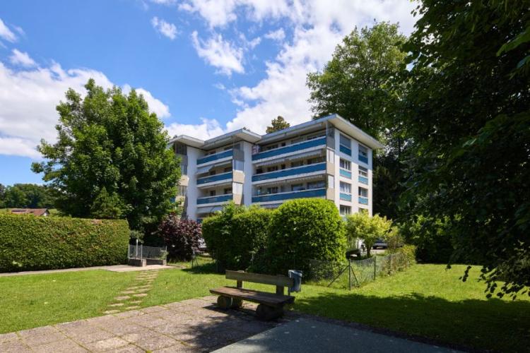 Bel appartement de 5 pièces rénové à la Tour-de-Peilz