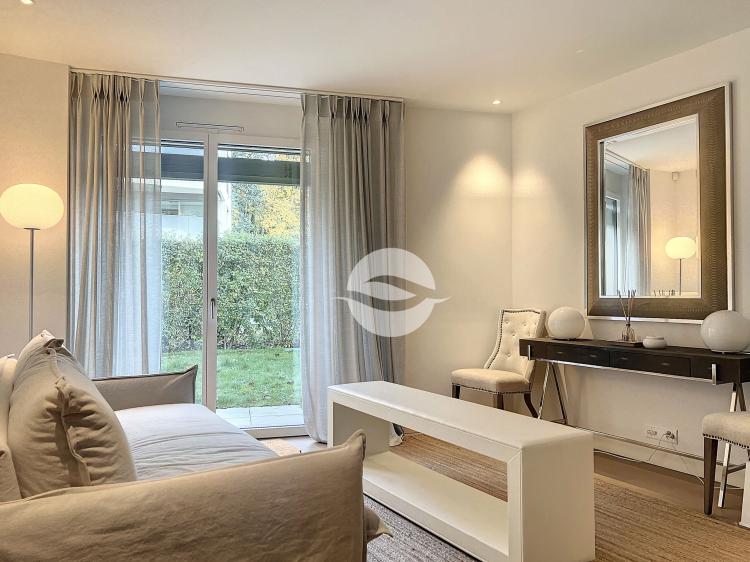 Magnifique studio meublé avec jardin