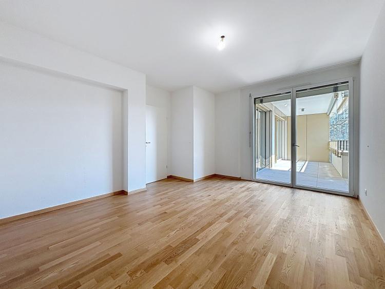 Sur plan - 5 pièces aux Acacias