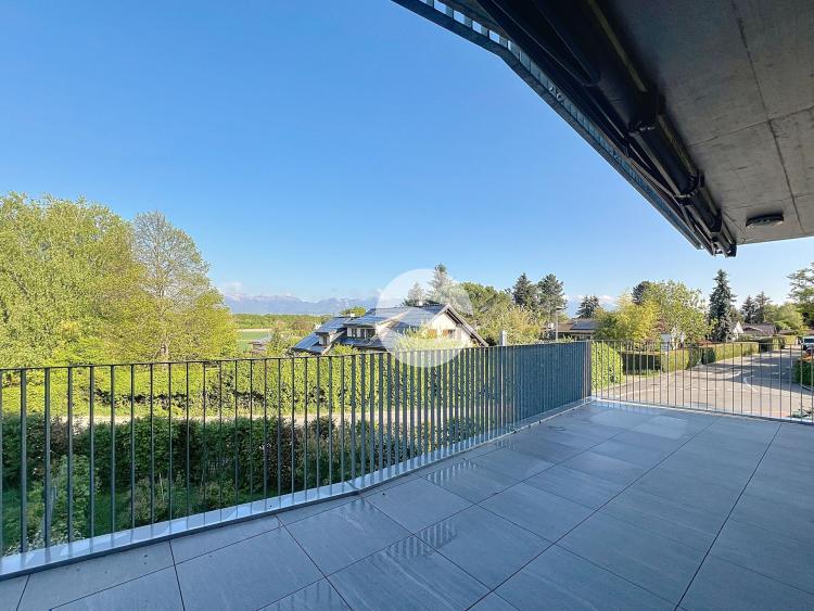 Collège du Leman - 4 pièces avec grande terrasse 