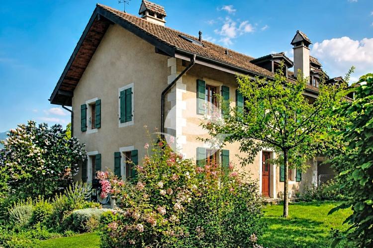Belle maison de village rénovée