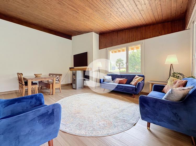 Appartement semi-meublé de 2 chambres avec terrasse