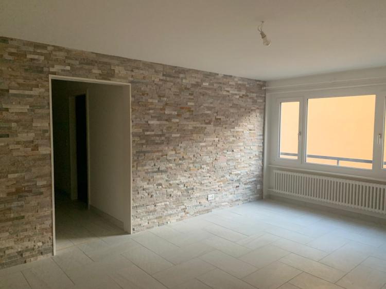 Bel appartement de 3.5 pièces rénové avec balcon - Payerne