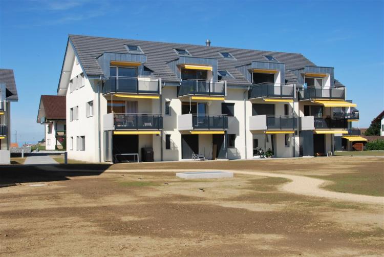 Appartement de 3 pièces au rez-de-chaussée avec jardin