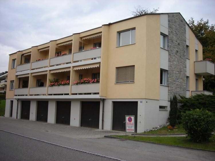 Bel appartement de 2 pièces rénové au 1er étage