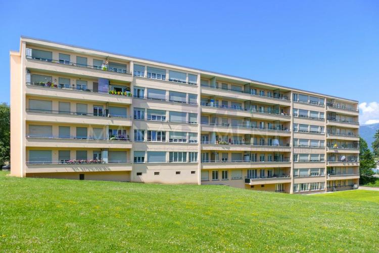 Av. de Vaudagne - Appartement rénové de 3 pièces avec Balcon à Meyrin