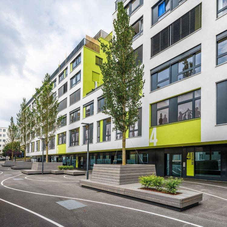Bel appartement de 4.5 pièces, lumineux et bien situé au centre de La Chaux-de-Fonds