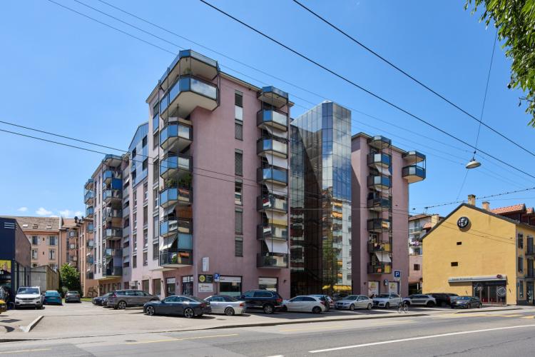 Place de parc intérieure au centre de Vevey