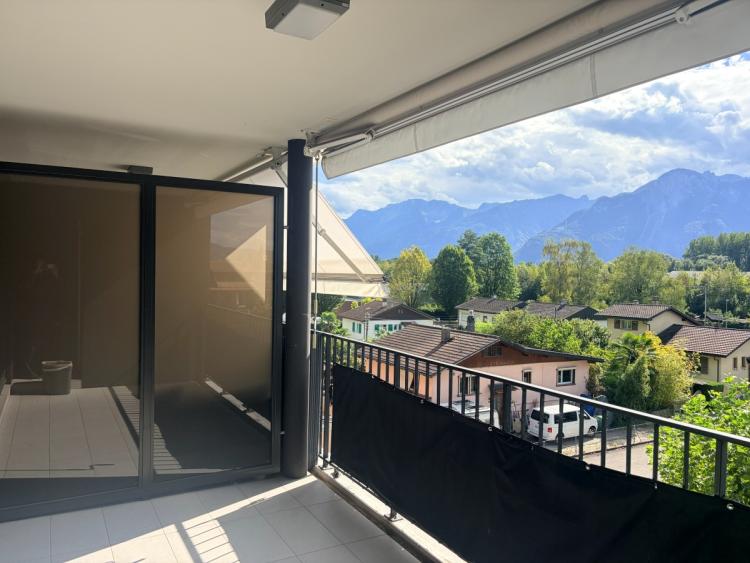 Appartement de 3,5 pièces au 2e étage, idéalement situé à Villeneuve