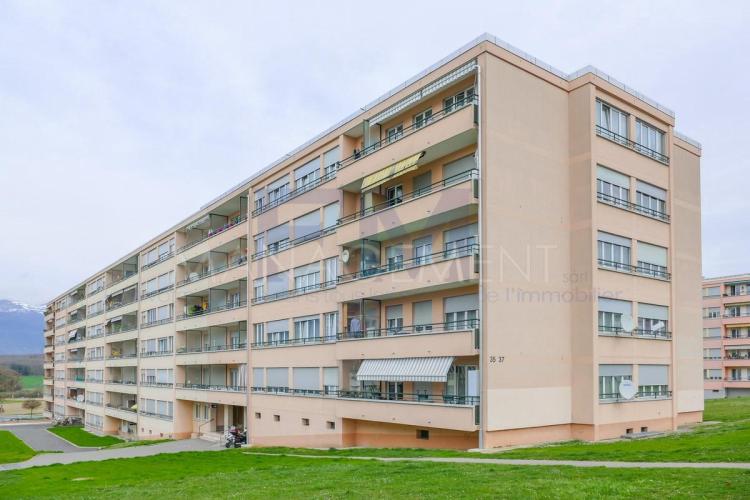 Av. de Vaudagne - Appartement rénové de 3 pièces avec Balcon à Meyrin